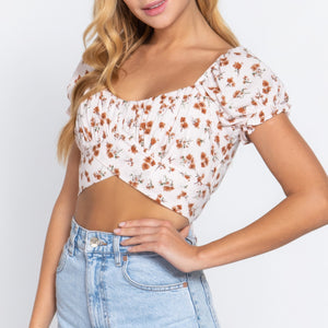 Cream Short Slv Print Crop Woven Top