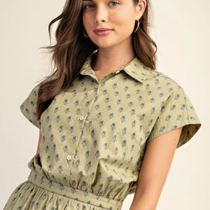 Printed drop shoulder cropped shirt in Pistachio