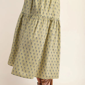 Printed tired midi skirt in Pistachio