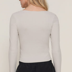 Long sleeve sweetheart neck seam detail knit top